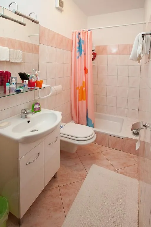 Pansion Maria Bed & Breakfast Zadar 3*,  Croatia
